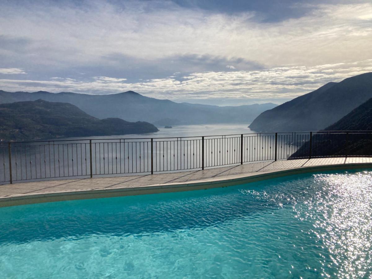 Appartamento Grande Terrazza Vista Lago Parzanica Екстериор снимка